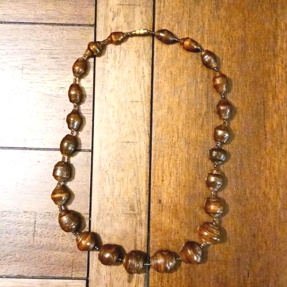Other - Vintage Beaded Necklace